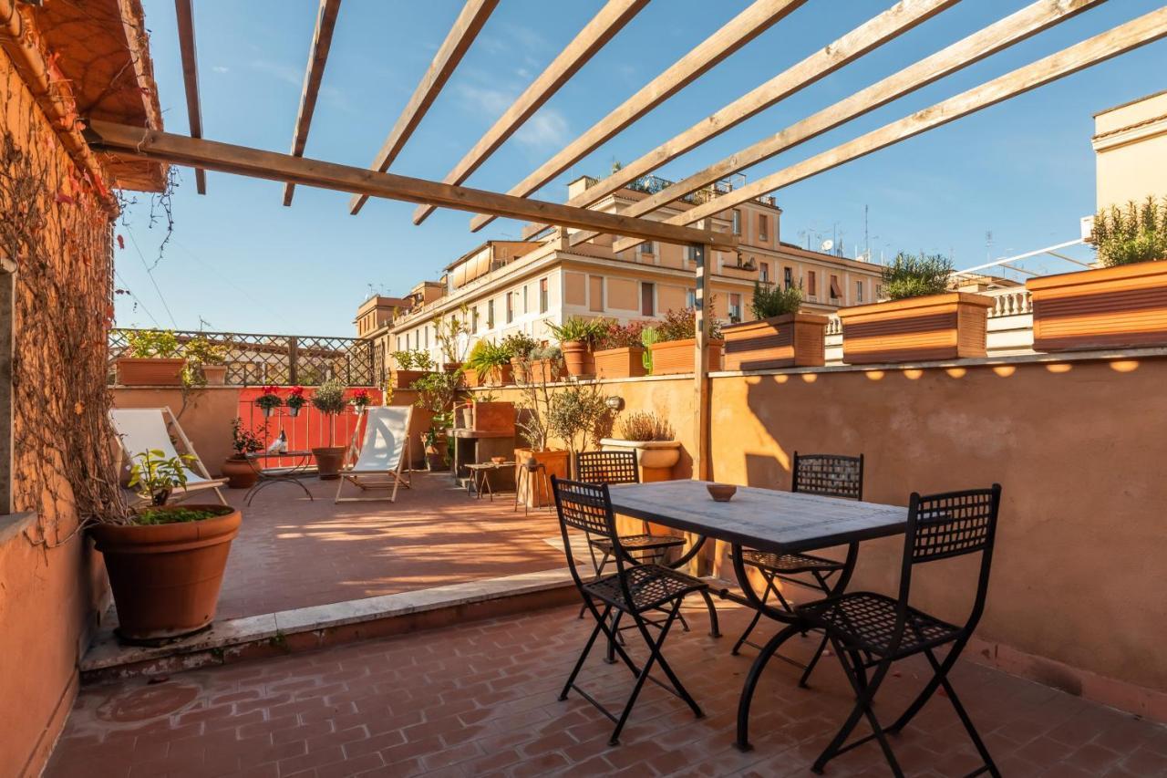 Bright And Comfy Terraced Apartment In Trastevere Roma Exterior foto